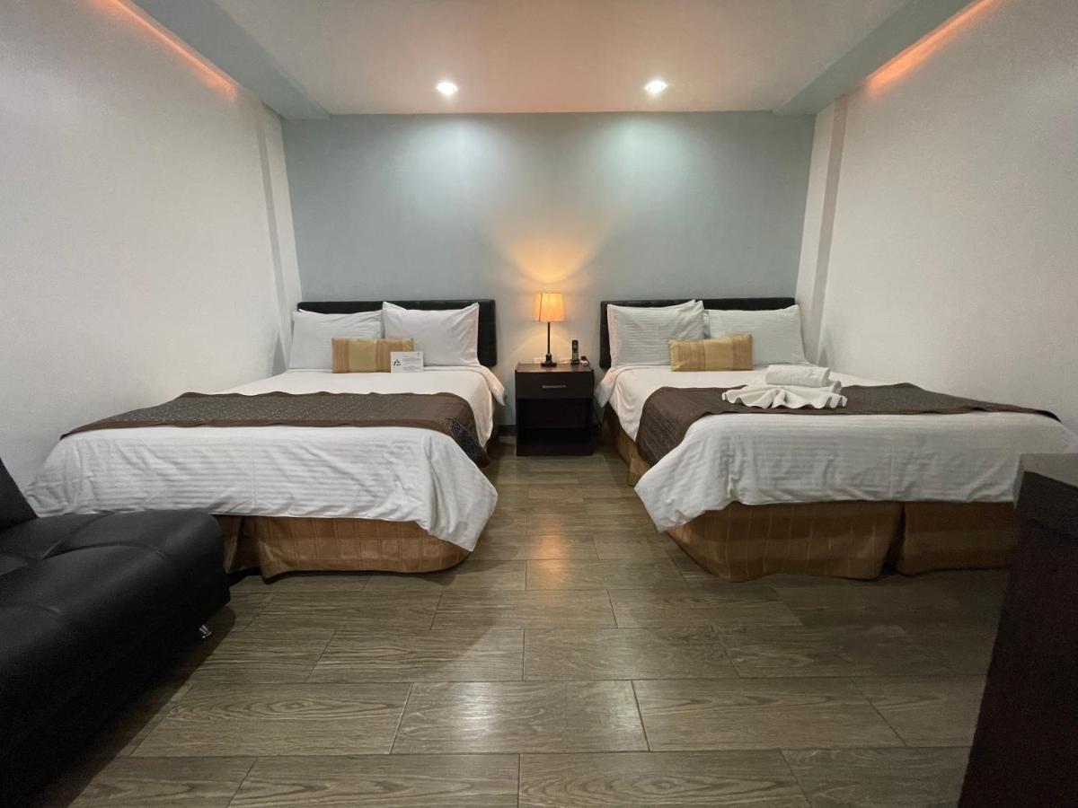 Hotel Shalom Riobamba Bagian luar foto