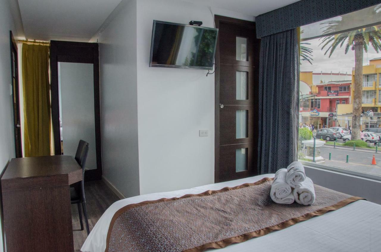 Hotel Shalom Riobamba Bagian luar foto