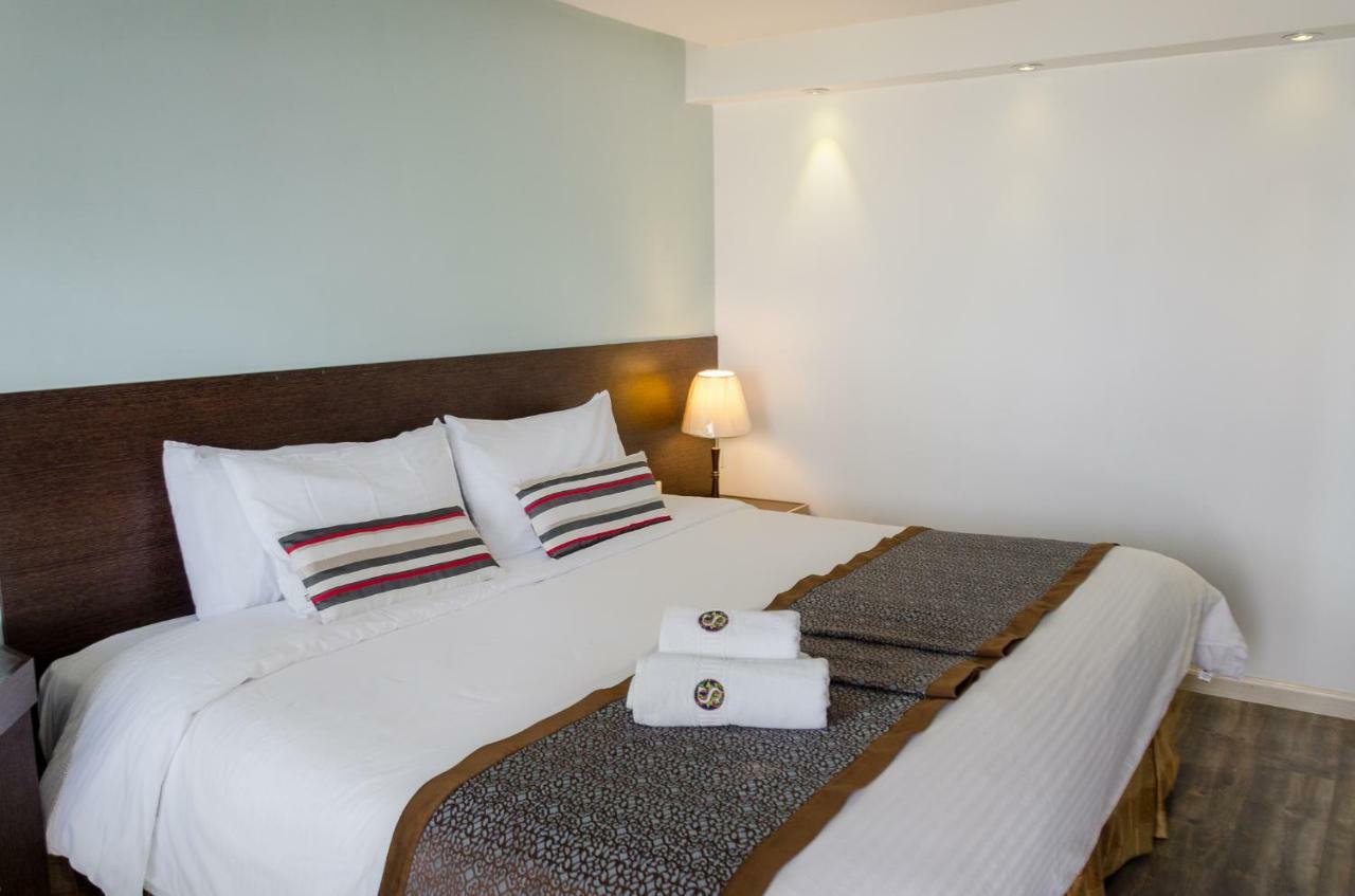 Hotel Shalom Riobamba Bagian luar foto